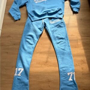 Blue Men’s Sweatsuit